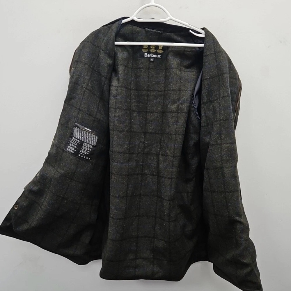 Barbour Men's Beaufort Jacket from the UK Size: XL - Color: Dark Green - Picture 12 of 14